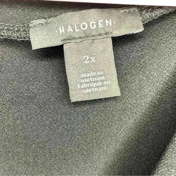 HALOGEN CUTE BLACK SIMPLE CAMI - Picture 3 of 5